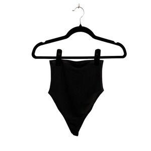 SKIMS Seamless Sculp High-Waisted Thong Color Onyx Size S NWT